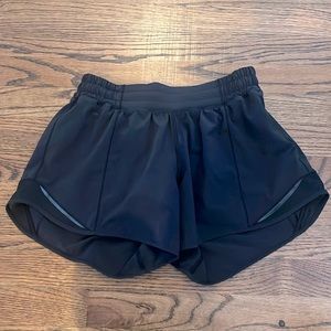 Lululemon | Hotty Hot Shorts | Color: Black | Size: 6